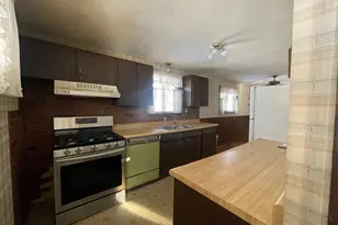 4 Marshall Dr, Enfield, CT 06082 - Photo 5