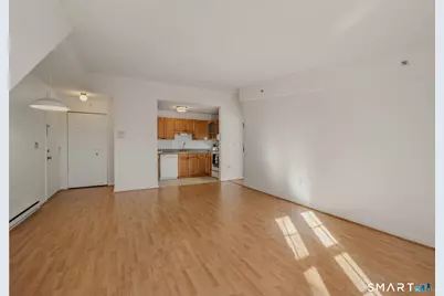 82 Sunset Street #APT 73, Waterford, CT 06385 - Photo 7