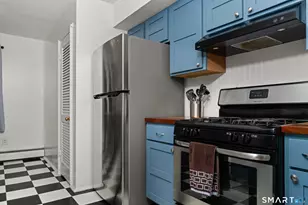 6 Lyle Ct, Farmington, CT 06032 - Photo 13