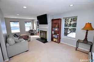 7 Glen Hollow, East Granby, CT 06026 - Photo 7