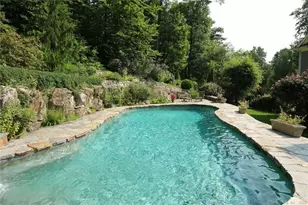 25 Eustis Ln, Ridgefield, CT 06877 - Photo 3