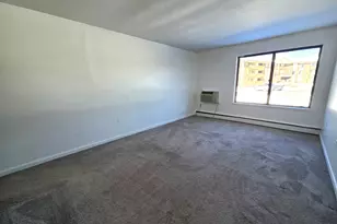 1205 Cromwell Hills Dr, Cromwell, CT 06416 - Photo 9