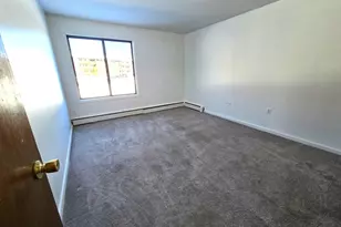 1205 Cromwell Hills Dr, Cromwell, CT 06416 - Photo 13