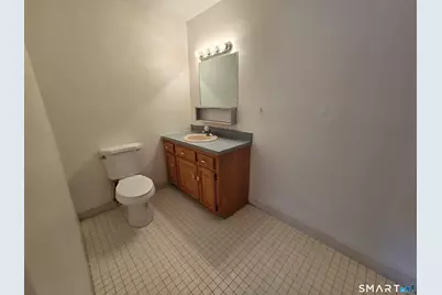 1205 Cromwell Hills Drive #1205, Cromwell, CT 06416 - Photo 11