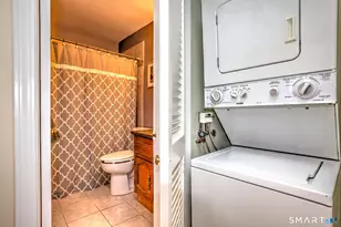 335 Foxwood Ln, Milford, CT 06461 - Photo 23