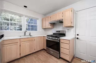 301 Winslow Dr, Watertown, CT 06795 - Photo 3