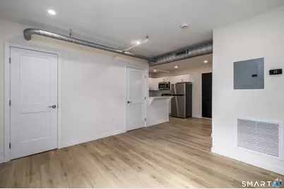 584 Main Street #D, Middletown, CT 06457 - Photo 3