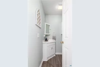 32 Woodland Court #1, Meriden, CT 06450 - Photo 13