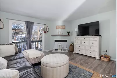 32 Woodland Court #1, Meriden, CT 06450 - Photo 9