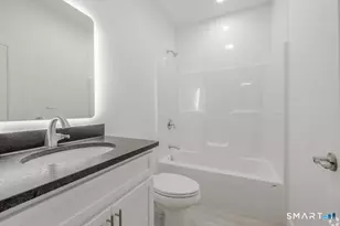 424 Main St, Middletown, CT 06457 - Photo 9