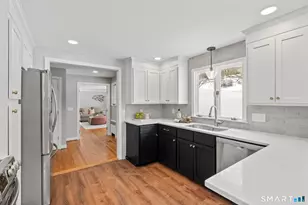 3 Birch Hill Dr, West Hartford, CT 06107 - Photo 11