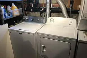 720 Knapps Hwy, Fairfield, CT 06825 - Photo 13