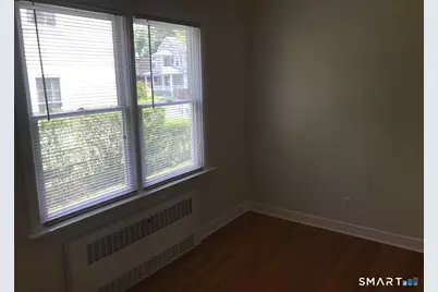 720 Knapps Highway, Fairfield, CT 06825 - Photo 5