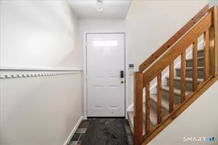 29 Ledgewood Dr, Brookfield, CT 06804 - Photo 3