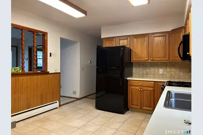 13 Hillside Street, Danbury, CT 06810 - Photo 7