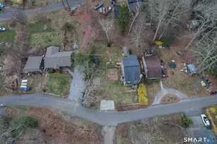 163 Pawnee Rd, Watertown, CT 06795 - Photo 23