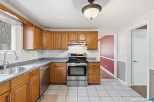 71 Hatch St, New Britain, CT 06053 - Photo 11