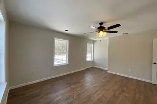 277 Moosup Pond Rd, Plainfield, CT 06354 - Photo 19