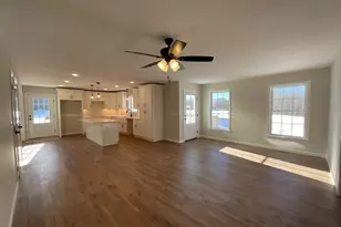 277 Moosup Pond Rd, Plainfield, CT 06354 - Photo 5