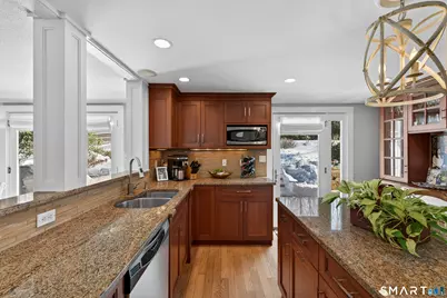 340 Wooding Hill Road, Bethany, CT 06524 - Photo 13