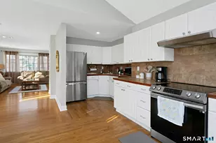 3 Balash Ln, Danbury, CT 06810 - Photo 7