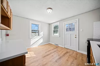 8 New Hampshire Drive, New Britain, CT 06052 - Photo 5