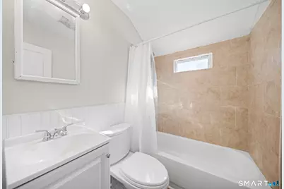 8 New Hampshire Drive, New Britain, CT 06052 - Photo 13