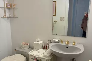 34 Canterbury Rd, Hamden, CT 06514 - Photo 11