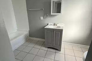 74 Branch St, Waterbury, CT 06704 - Photo 3