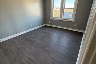 74 Branch St, Waterbury, CT 06704 - Photo 5