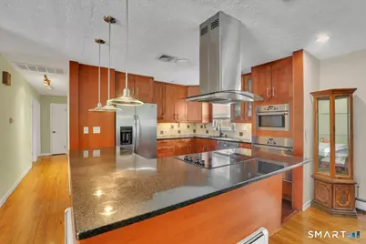 68 Eagle Place, West Haven, CT 06516 - Photo 5