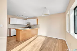 675 Townsend Ave, New Haven, CT 06512 - Photo 27