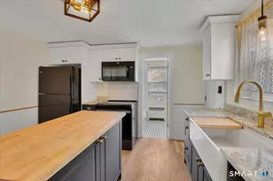 536 South Quaker Ln, West Hartford, CT 06110 - Photo 5