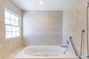 71 Cider Mill Ln, Trumbull, CT 06611 - Photo 17