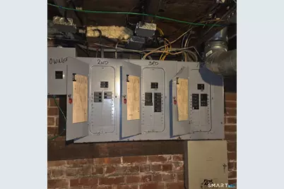 18 Darby Street, Bloomfield, CT 06002 - Photo 29