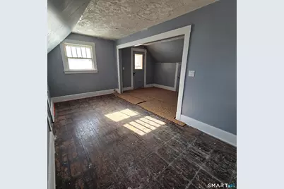 18 Darby Street, Bloomfield, CT 06002 - Photo 21