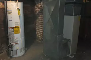 18 Darby St, Bloomfield, CT 06002 - Photo 31