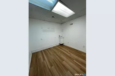 1628 Capital Avenue, Bridgeport, CT 06604 - Photo 5