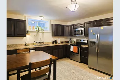 611 Military Highway, Groton, CT 06340 - Photo 9