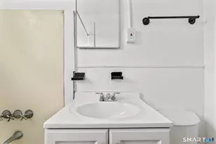 313 High St, New Britain, CT 06051 - Photo 13