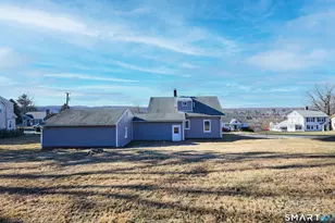 121 Johnson St, Naugatuck, CT 06770 - Photo 31