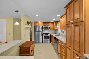 10 Marion Dr, East Lyme, CT 06333 - Photo 15