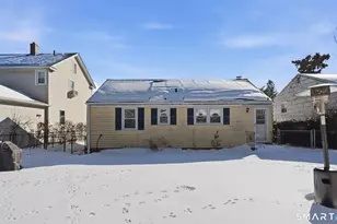 16 Clarendon Ave, West Hartford, CT 06110 - Photo 21