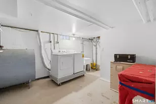 16 Clarendon Ave, West Hartford, CT 06110 - Photo 31