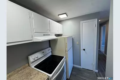 958 Wethersfield Avenue #202, Hartford, CT 06114 - Photo 13