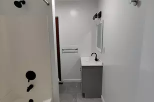 141 Hawkins St, Derby, CT 06418 - Photo 11