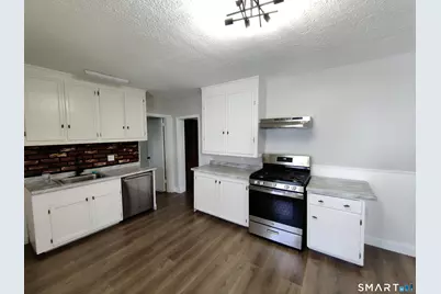 141 Hawkins Street, Derby, CT 06418 - Photo 15
