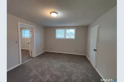 141 Hawkins Street, Derby, CT 06418 - Photo 9