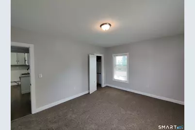 141 Hawkins Street, Derby, CT 06418 - Photo 17