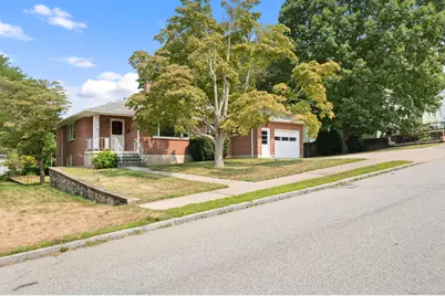 57 Farmington Avenue, New London, CT 06320 - Photo 1